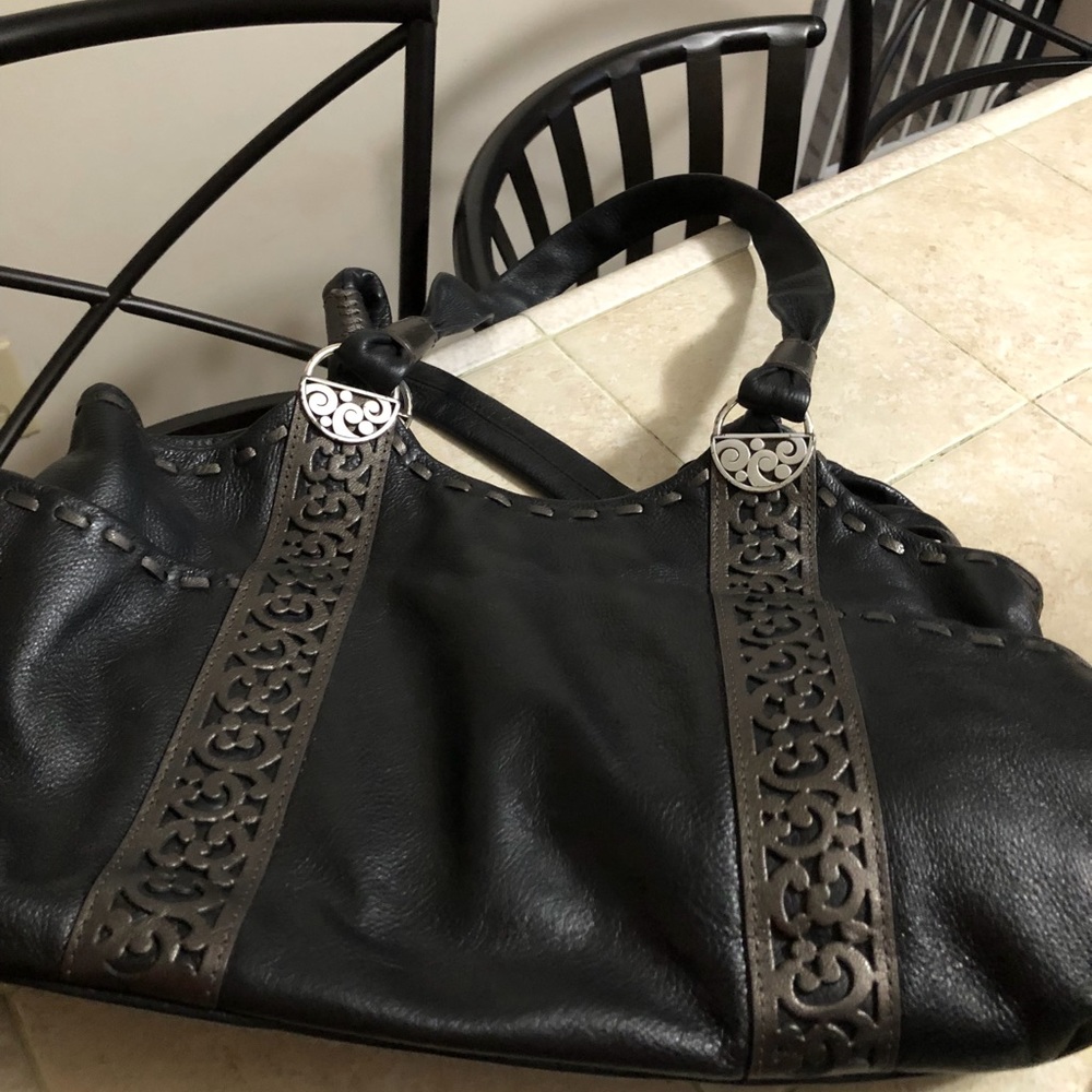 Shoulder bag